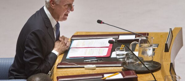 Staffan de Mistura durante uma sessão da ONU em 29 de julho de 2015. - Sputnik Brasil