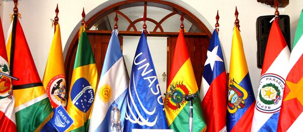 Bandeiras dos países membros da Unasul - Sputnik Brasil