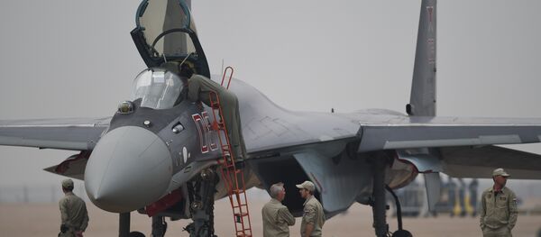 Caça russo Su-35 - Sputnik Brasil