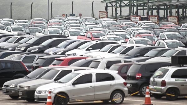 Pátio de montadora em São Bernardo do Campo - Sputnik Brasil