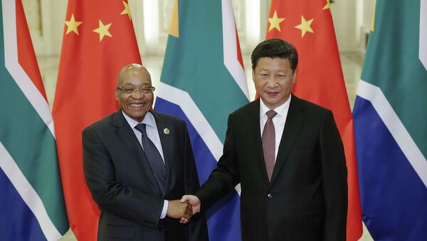 Jacob Zuma e Xi Jinping, presidentes de África do Sul e China. - Sputnik Brasil
