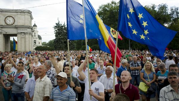 Protestos na Moldávia, 6 de setembro de 2015 - Sputnik Brasil