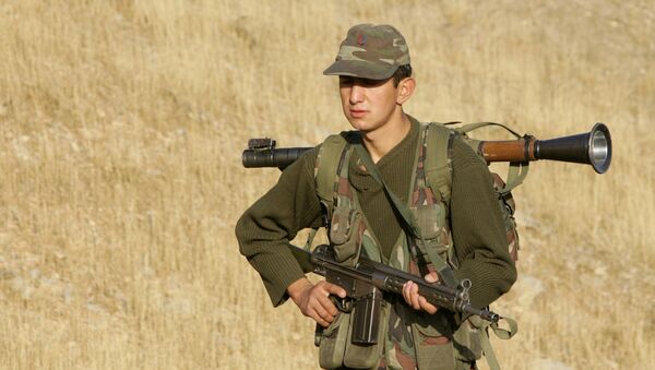 Soldado turco na fronteira entre Turquia e Iraque. Foto de arquivo - Sputnik Brasil