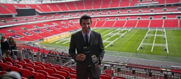 Luís Figo - Sputnik Brasil