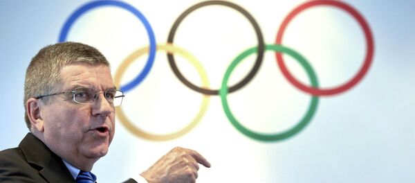 Thomas Bach, presidente do COI, durante o anúncio das cinco candidatas a sediar os Jogos Olímpicos de 2024. - Sputnik Brasil