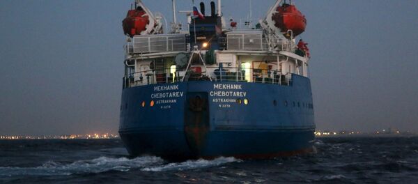 Petroleiro russo Mekhanik Chebotarev na Base Naval de Trípoli Petroleiro russo Mekhanik Chebotarev na Base Naval de Trípoli - Sputnik Brasil