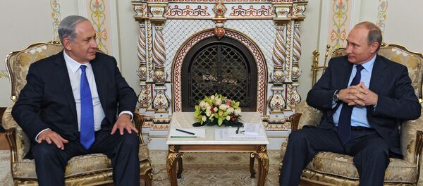 Vladimir Putin e Benjamin Netanyahu durante encontro em Moscou - Sputnik Brasil
