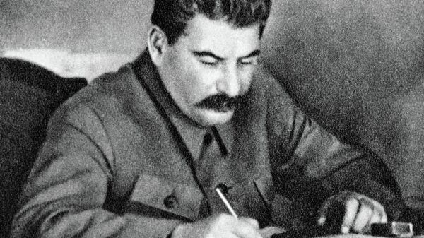 Josef Stalin em seu escritório - Sputnik Brasil