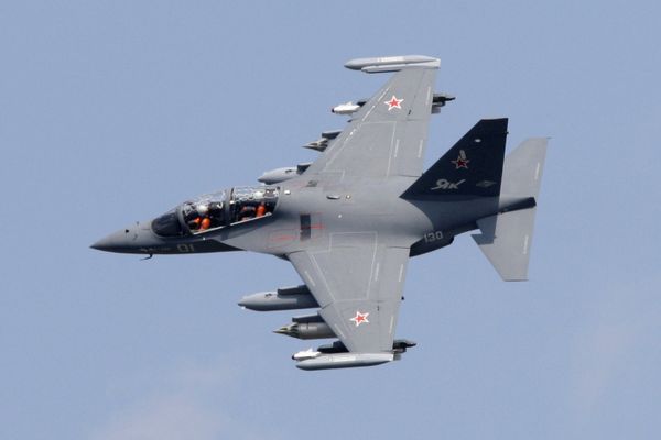 Bolívia pretende adquirir caças russos Yak-130 para fortalecer Força Aérea do país Bolívia pretende adquirir caças russos Yak-130 para fortalecer Força Aérea do país - Sputnik Brasil