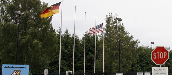 O portão principal da base aérea em Buechel, Alemanha - Sputnik Brasil