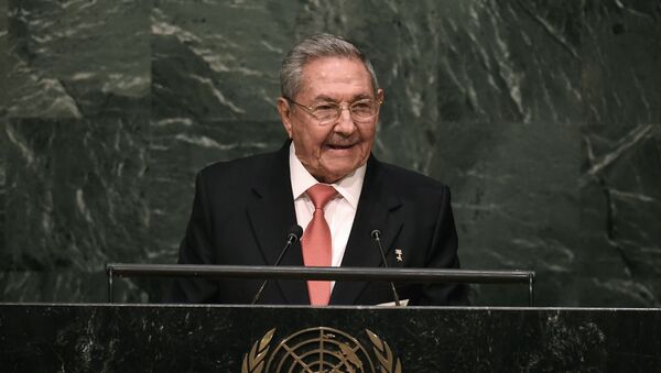 Raúl Castro - Sputnik Brasil