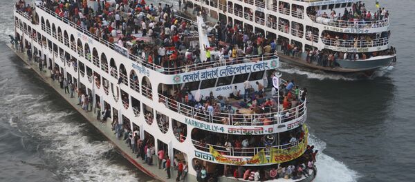 Balsa em Bangladesh - Sputnik Brasil