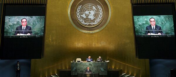 O ministro das Relações Exteriores da Coreia do Norte, Ri Su Yong, discursa na ONU. - Sputnik Brasil