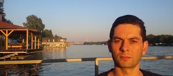 Lamak Kuder, estudante sírio na Sérvia - Sputnik Brasil