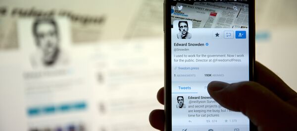Conta do Twitter de Edward Snowden - Sputnik Brasil