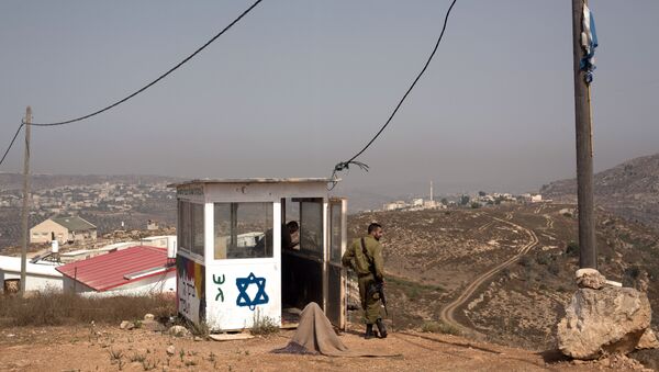 Posto de controle israelense na Cisjordânia (foto de arquivo) - Sputnik Brasil