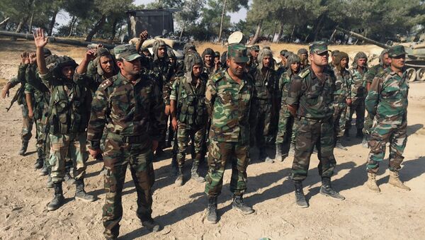 Exército sírio está preparando para a ofensiva de grande escala na província de Hama, Síria - Sputnik Brasil