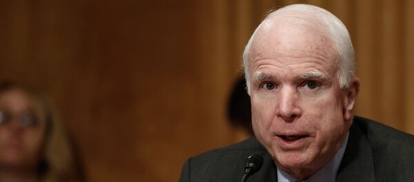 Senador americano John McCain - Sputnik Brasil