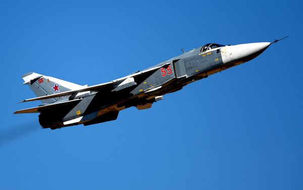 Caça bombardeiro tático russo Su-24 - Sputnik Brasil