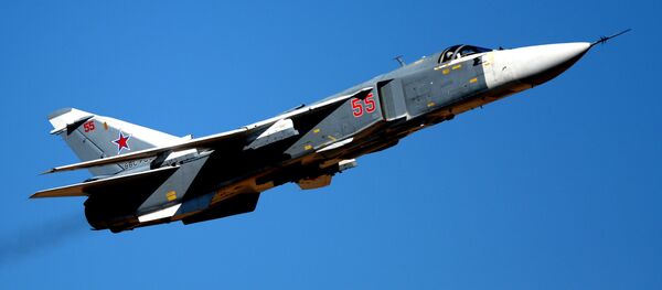Caça bombardeiro tático russo Su-24 - Sputnik Brasil