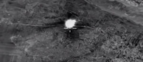 Aviação russa atinge posto de controle do Estado Islâmico na Síria - Sputnik Brasil