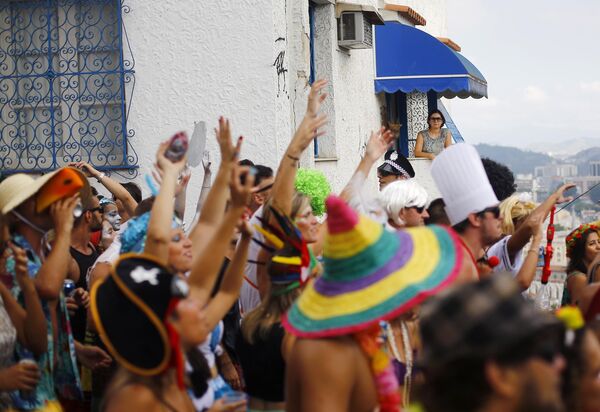 Escolas de samba no Rio entendem cancelamento do Carnaval, mas pedem 'socorro' - Sputnik Brasil