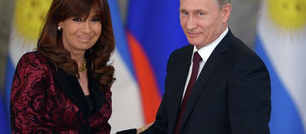 Presidente da Rússia Vladimir e presidenta da Argentina Cristina Kirchner - Sputnik Brasil