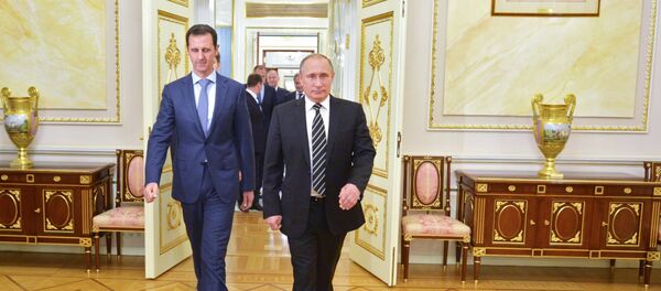 O presidente da Rússia, Vladimir Putin, encontra o presidente da Síria, Bashar Assad, no Kremlin - Sputnik Brasil