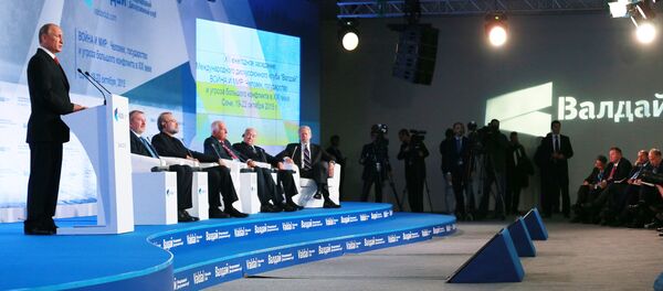 Presidente russo, Vladimir Putin, durante fórum do clube Valdai - Sputnik Brasil