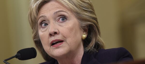 Ex-secretária de Estado norte-americana Hillary Clinton durante a audência na comissão especial pelo caso de Benghazi, 22 de outubro de 2015 - Sputnik Brasil