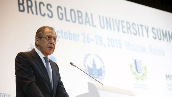 Sergei Lavrov, durante a Cúpula Global das Universidades dos BRICS. - Sputnik Brasil