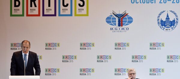 Chanceler e reitor de uma das maiores universidades russas na cúpula dos BRICS - Sputnik Brasil