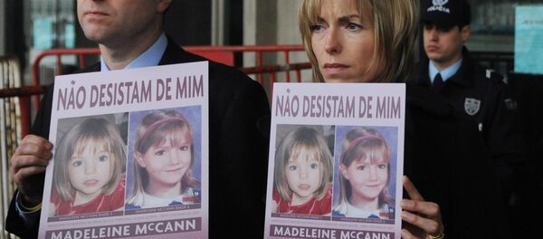 Gerry e Kate McCann, pais da menina Madeleine McCann, desaparecida em 2007 durante férias com a família em Portugal - Sputnik Brasil