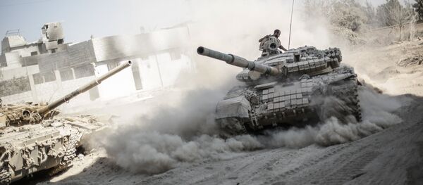 Сирийская армия в пригороде Дамаска - Sputnik Brasil