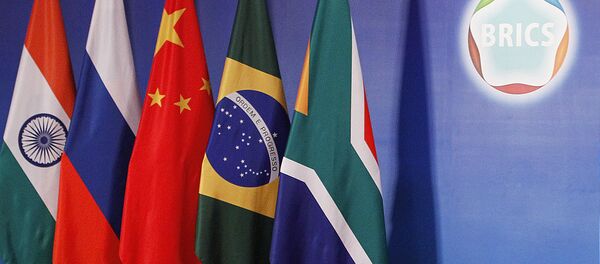 Bandeiras dos BRICS - Sputnik Brasil