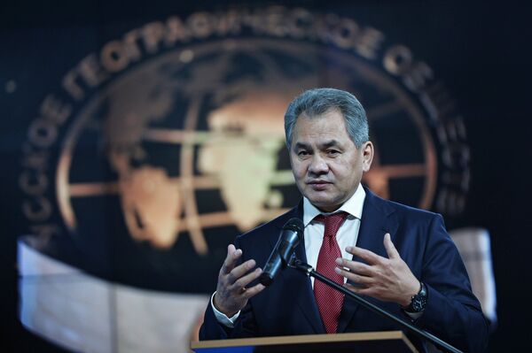 Autoconfiança dos EUA pode colocar mundo em risco, afirma ministro da Defesa da Rússia - Sputnik Brasil