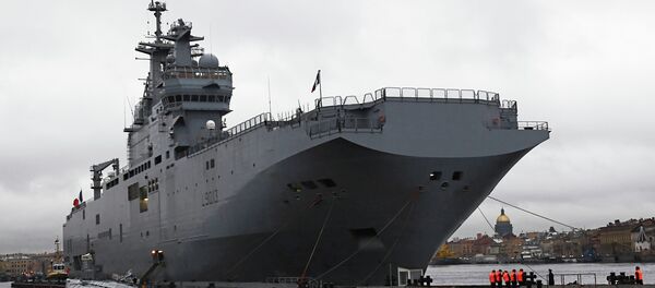 Porta-helicópteros Mistral - Sputnik Brasil