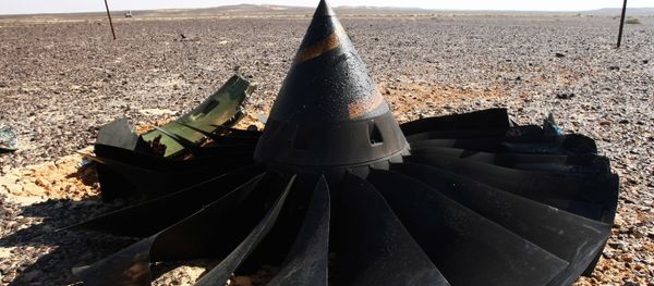 Local da queda da aeronave russa Airbus A321 no Egito Local da queda da aeronave russa Airbus A321 no Egito - Sputnik Brasil