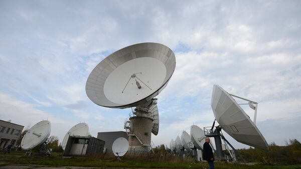 Comunicação via satélites - Sputnik Brasil