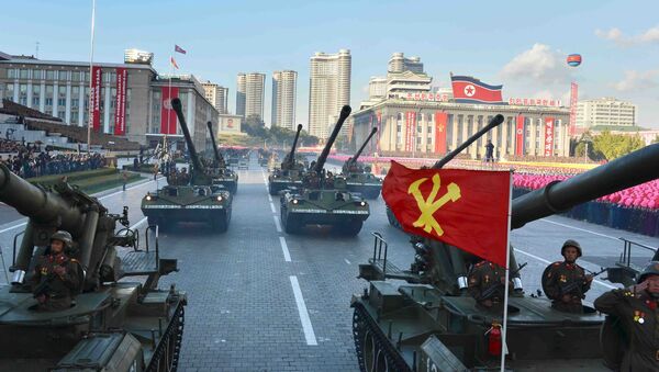 North Korean military participate in the celebration of the 70th anniversary of the founding of the ruling Workers' Party of Korea, in this undated photo released by North Korea's Korean Central News Agency (KCNA) in Pyongyang on October 12, 2015. - Sputnik Brasil