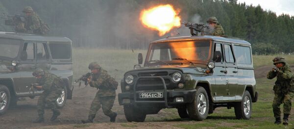 Forças Especiais do Ministério da Defesa da Rússia durante exercícios antiterroristas Forças Especiais do Ministério da Defesa da Rússia durante exercícios antiterroristas - Sputnik Brasil