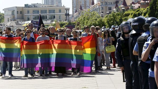 'Marcha da Igualdade' organizada pela comunidade LGBT em Kiev - Sputnik Brasil