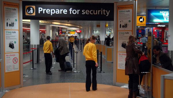 Aeroporto de Gatwick. Londres - Sputnik Brasil