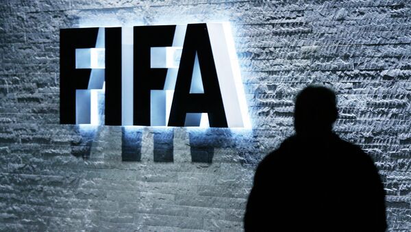 Logo da FIFA no QG da empresa em Zurique, na Suíça - Sputnik Brasil