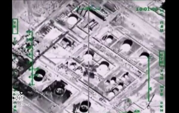 PBS mostra imagens de ataque aéreo russo contra EI como se fosse operação dos EUA PBS mostra imagens de ataque aéreo russo contra EI como se fosse operação dos EUA - Sputnik Brasil