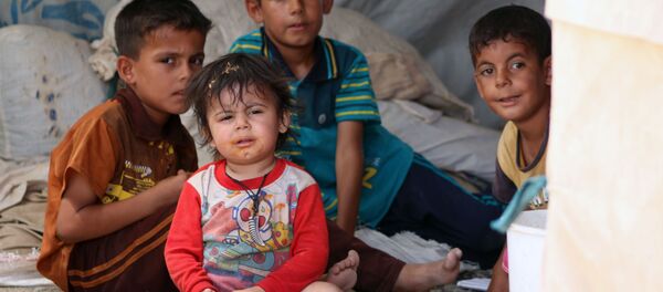 Crianças iraquianas da província de Andar, Iraque, 23 de agosto de 2015 - Sputnik Brasil