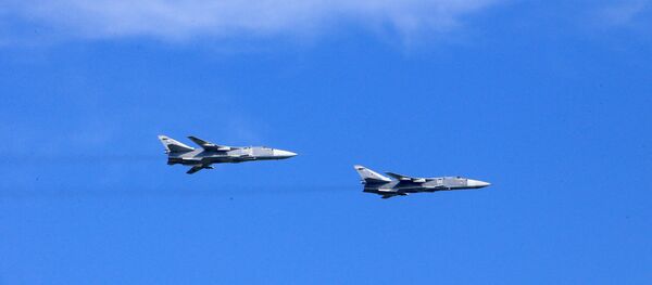 Bombardeiros russos Su-24 - Sputnik Brasil