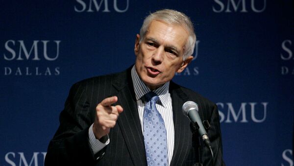 General reformado dos EUA Wesley Clark, ex-comandante da OTAN. - Sputnik Brasil