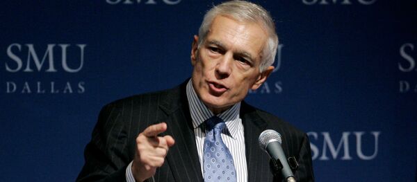 General reformado dos EUA Wesley Clark, ex-comandante da OTAN. - Sputnik Brasil