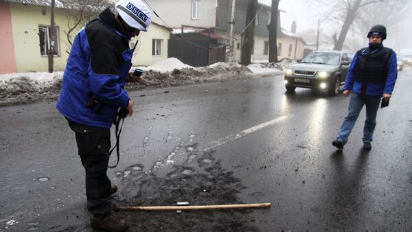 Observadores da OSCE em Donbass - Sputnik Brasil